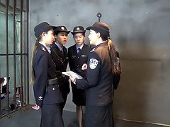 Bondage, Chinoise, Domination, Fétiche, Branlette thaïlandaise, Police, Polonais, Maigrichonne