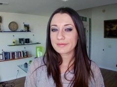 Grosse bite, Sucer une bite, Brunette brune, Tir de sperme, Hard, Seins naturels, Pov, Adolescente