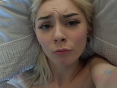 Leie, Blasen, Besamung, Fingern, Freundin, Öl, Orgasmus, Pov