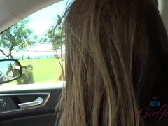 Amateur, Rubia, Penetracion con dedos, Despelote, Novia, Al aire libre, Pov, Coño