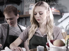 Lily Larimar hooks up with barista