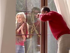 Step Dad feels younger while having sex with teen princess