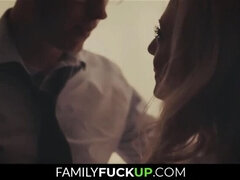 Grandson & Classy Blonde: Intimate Encounter with Justin Hunt & Nina Hartley on FamilyFuckUP.com