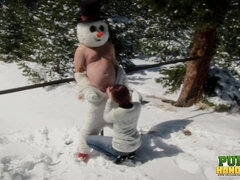 Public Handjobs Brandi de Lafey Strokes A Snowman