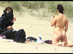 Beach, Big ass, Naked, Voyeur