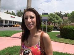 Naive babe got banged in Miami