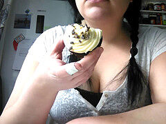 humungous stomach dame Making Mess Eating Cupcakes