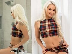 Blondína, Kuřba, Na psíka, Honění, Hardcore, Masturbácia, Teenka, Kozičky