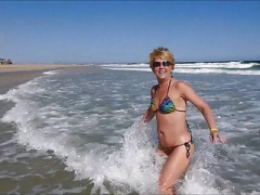 Leie, Strand, Bikini, Blondine, Britisch, Milf, Mutti