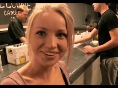 Nana, Blonde, Masturbation, Public