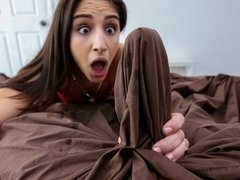 Gros cul, Sucer une bite, Brunette brune, En levrette, Masturbation, Seins naturels, Pov, Nénés