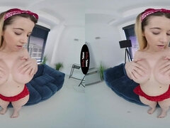 Busty Blonde Safira Yakkuza - Enjoy The Show (4K) 60fps - POV VR solo masturbation