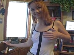 Cum-soaked babe gives a handie while riding a sybian