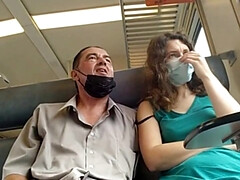 Un Couple Baise Dans Le Train De Banlieue. Madame Suce Goulument(2K) - Masturbation