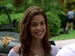 Young hot celebrities Denise Richards & Neve Campbell