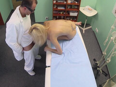 Skinny girl gets her pussy stretched by doctor