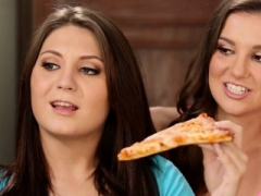 Legal teen lesbian foursome sixty nine after pizza